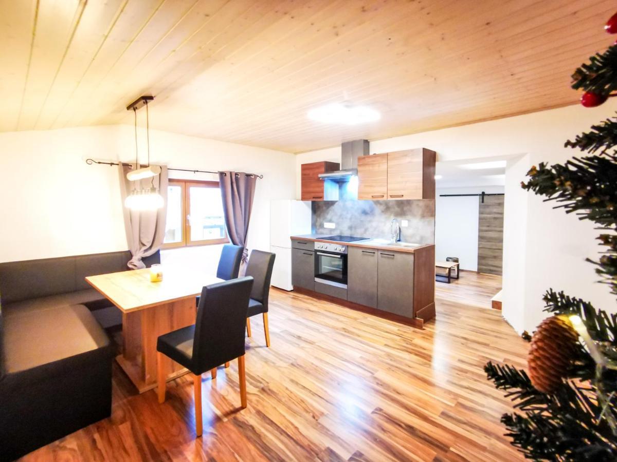Alpenchalet Dona Partenen Exteriör bild