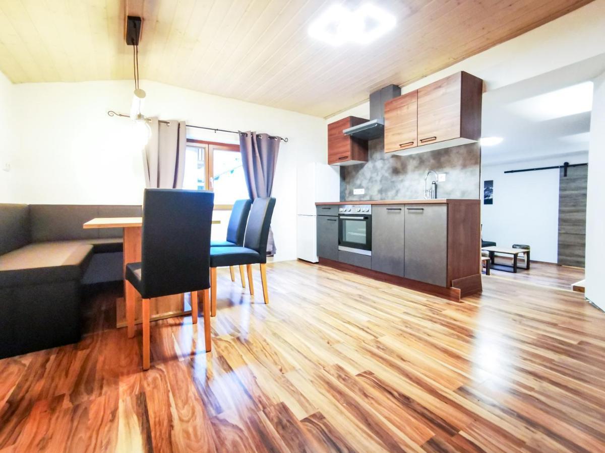 Alpenchalet Dona Partenen Exteriör bild