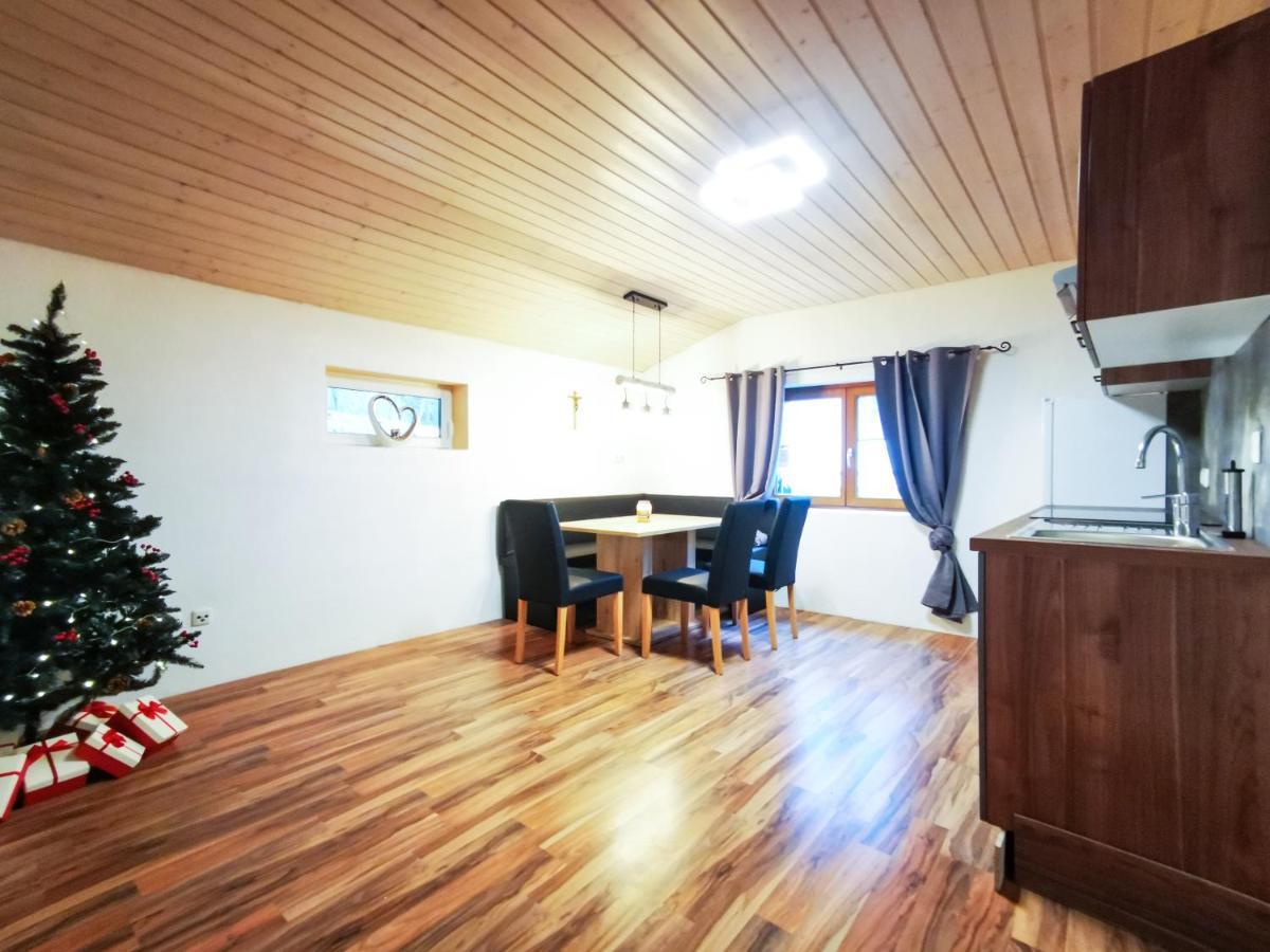 Alpenchalet Dona Partenen Exteriör bild